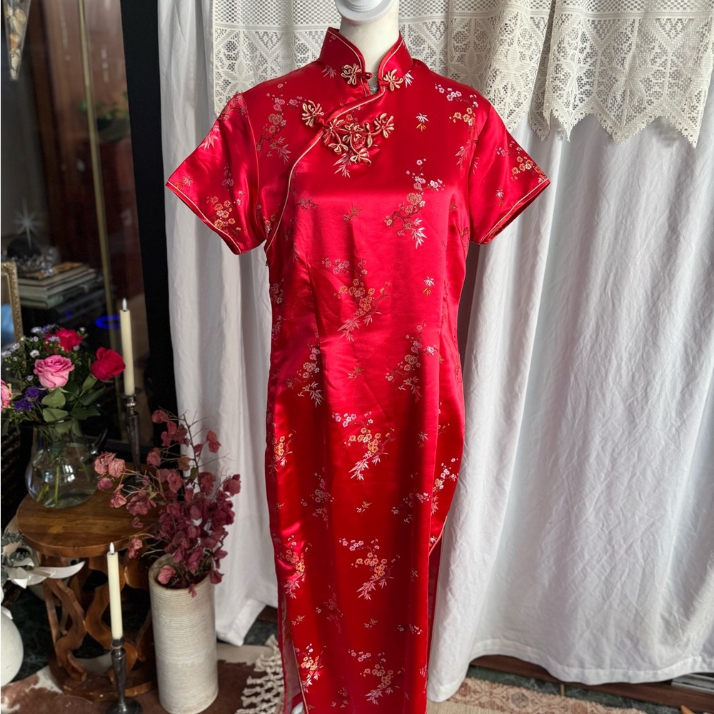 Vintage authentic red oriental qipai cheongsam dress - size 40- size S/M